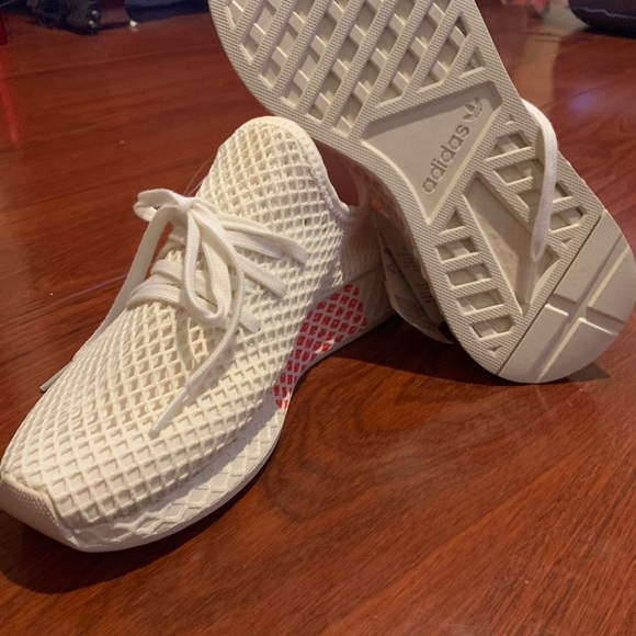 [ Sold] Adidas deerupt runner tennis shoe - Picture 4 of 5